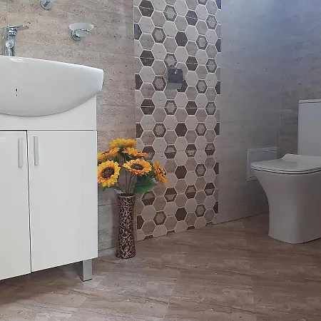 мая 2 Krayni Dol