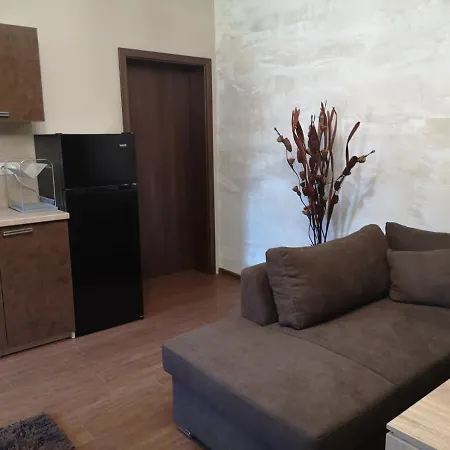 мая 2 Villa