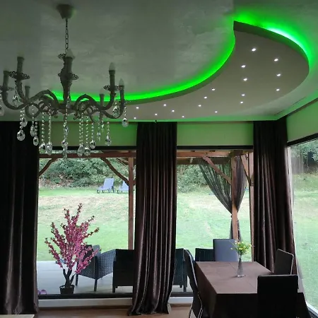 Villa мая 2 *